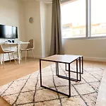 Antigoni Apartments, The Luxury Suites